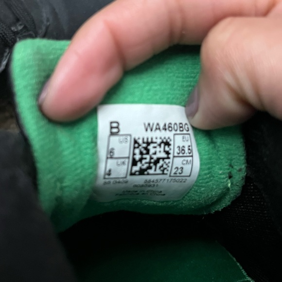 New Balance 460 Women’s Black Sneakers Size 6 - Picture 8 of 10